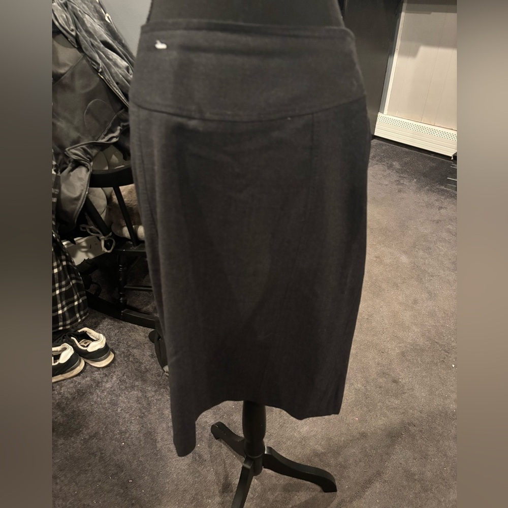 NWOT Vintage Wool Austin Reed Classic Black Pencil Skirt